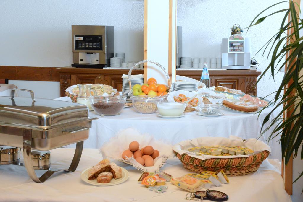 Savoia Hotel Пассо-дель-Тонале Экстерьер фото