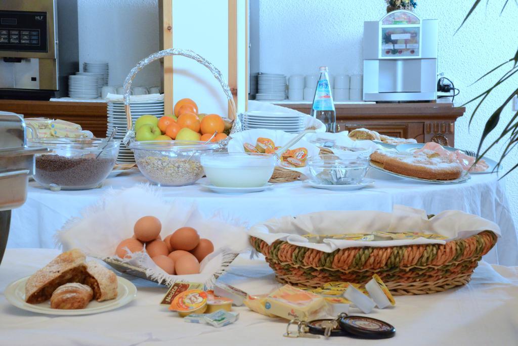 Savoia Hotel Пассо-дель-Тонале Экстерьер фото